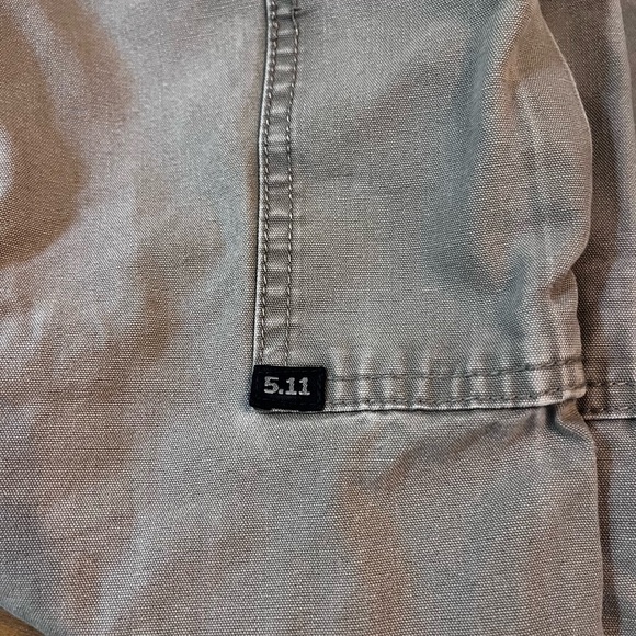5.11 Tactical Canvas Cargo Pants Mens Size 32/32 Khaki Combat Style 74251 cotton - Picture 3 of 9